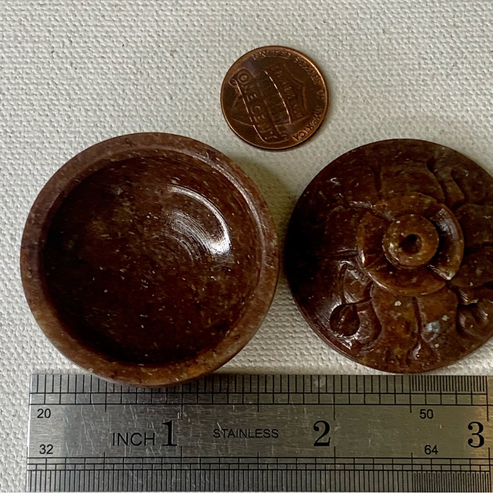 Brown Soapstone Hand Carved Lidded Trinket Box Miniature Round Dome Lid 1.6" VTG - Picture 15 of 16